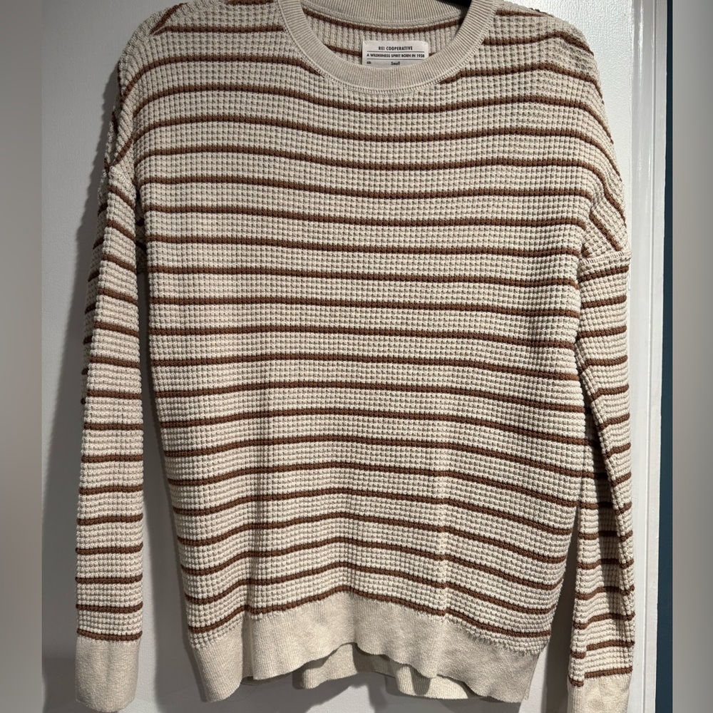 100% Cotton REI Cooperative Cream and Brown Waffle Sweater